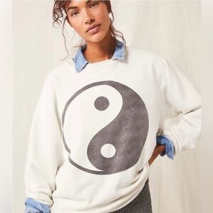 Retrobrand / freepeople ying yang crewneck distressed sweatshirt
